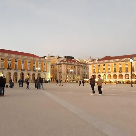 艾美丽客房公寓 2*